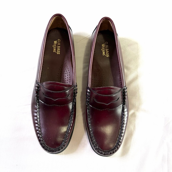 Weejuns G.H. Bass Whitney oxblood Burgundy Leather Loafers women’s 8.5 shoes - Picture 9 of 16